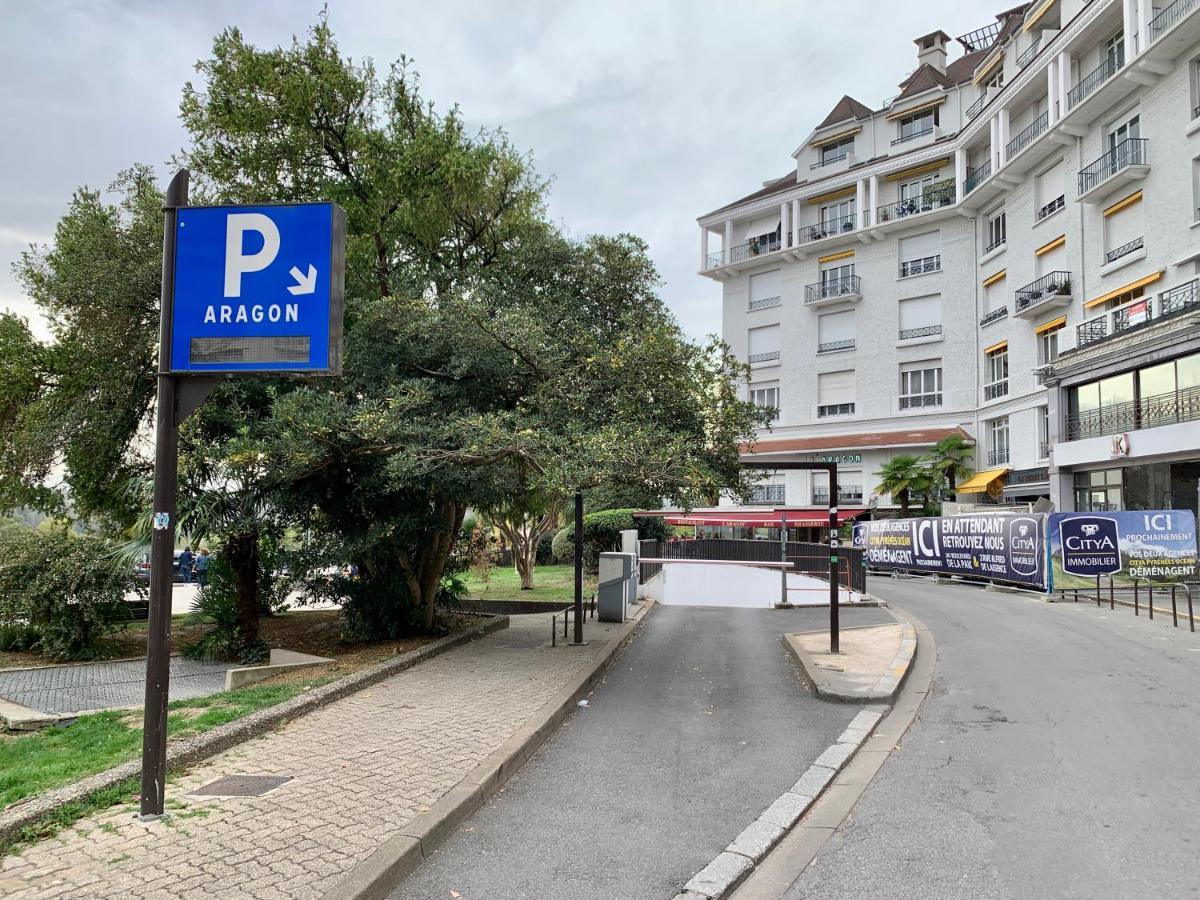 Coeur De Ville, Magnifique Appartement + Parking Pau Exterior foto
